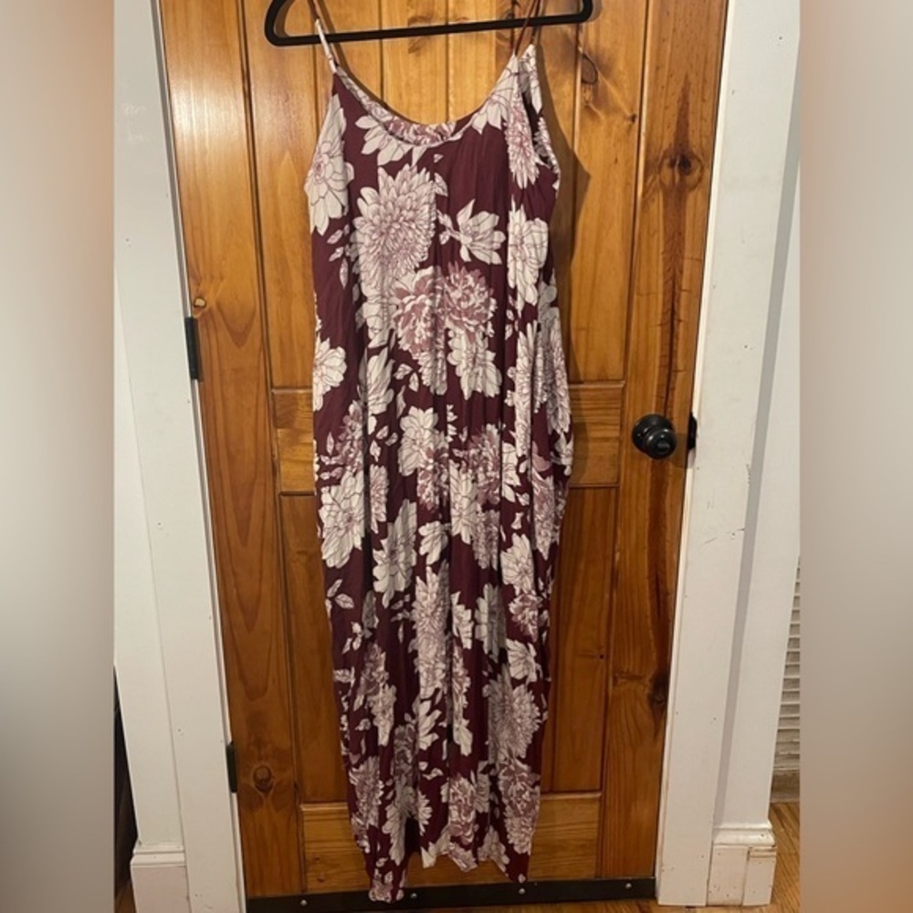 Rae Mode Purple Burgundy Wine white Floral long Maxi Dress Small Beach feminine